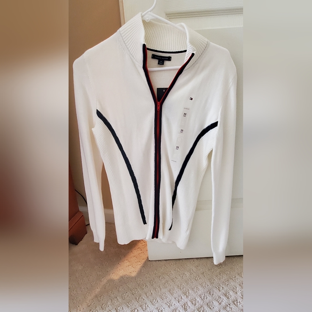 Tommy Hilfiger sweater